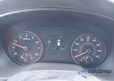 2018 Kia Sportage Lx z USA, uszkodzony, nr VIN KNDPM3AC5J7306357